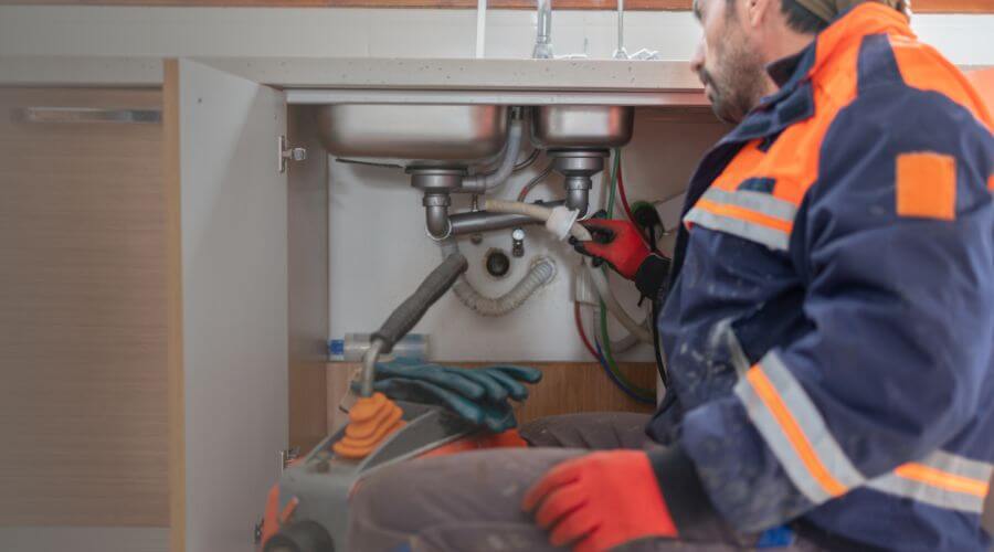 Local annual plumbing maintenance in Magnolia, OH
